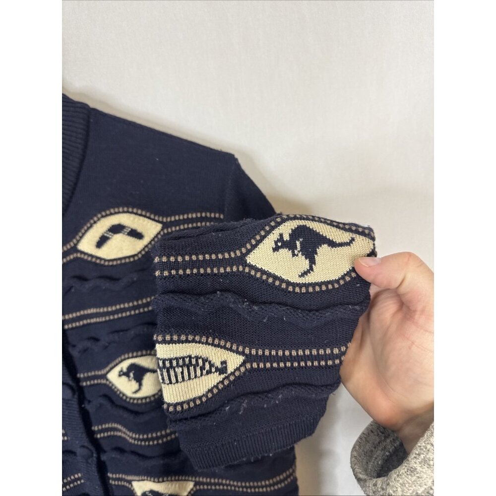 Purely Australian Women‎ XS 100% Merino Wool Cardigan Kangaroo Pattern Australia - Picture 2 of 7